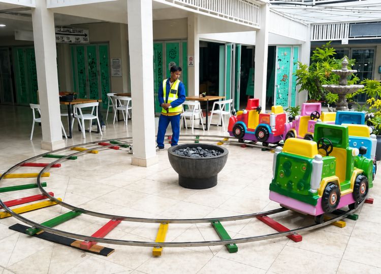 Mini Train Hire